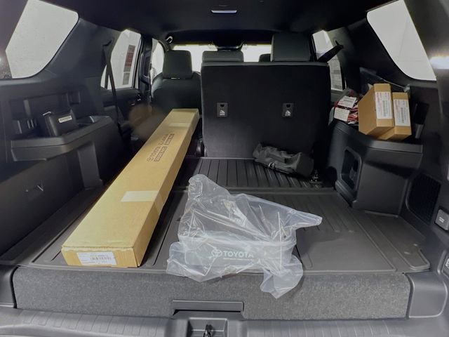 New 2026 Toyota 4Runner Trailhunter image 31