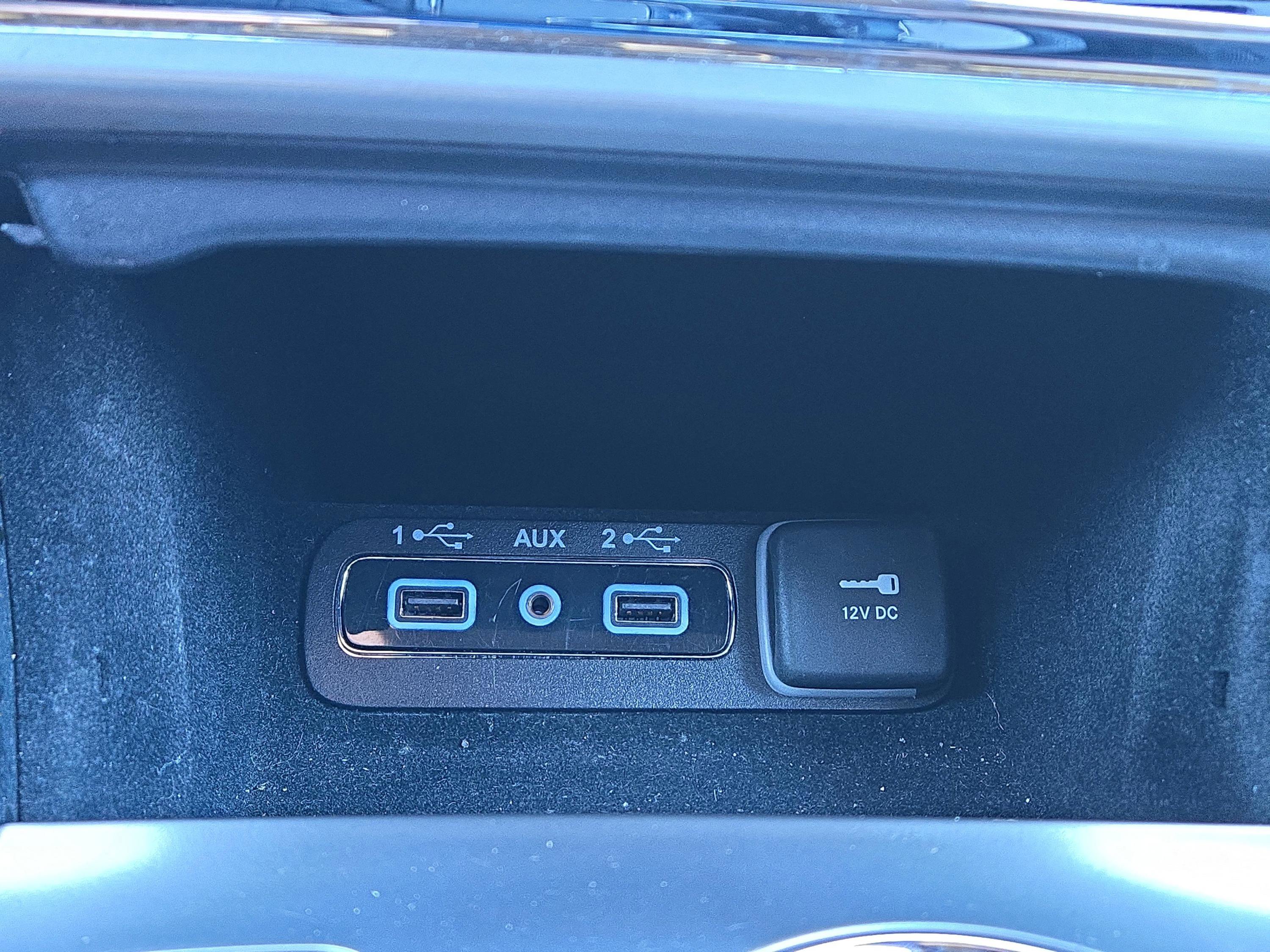 Used 2021 Jeep Grand Cherokee Limited image 31