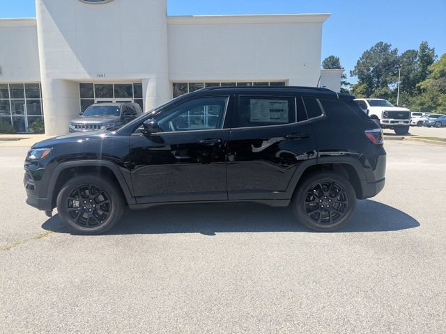 New 2026 Jeep Compass Latitude AWD/4WD image 6