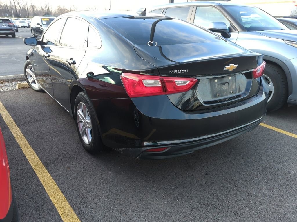 Used 2021 Chevrolet Malibu LS w/ LPO, Convenience Package 1 image 4