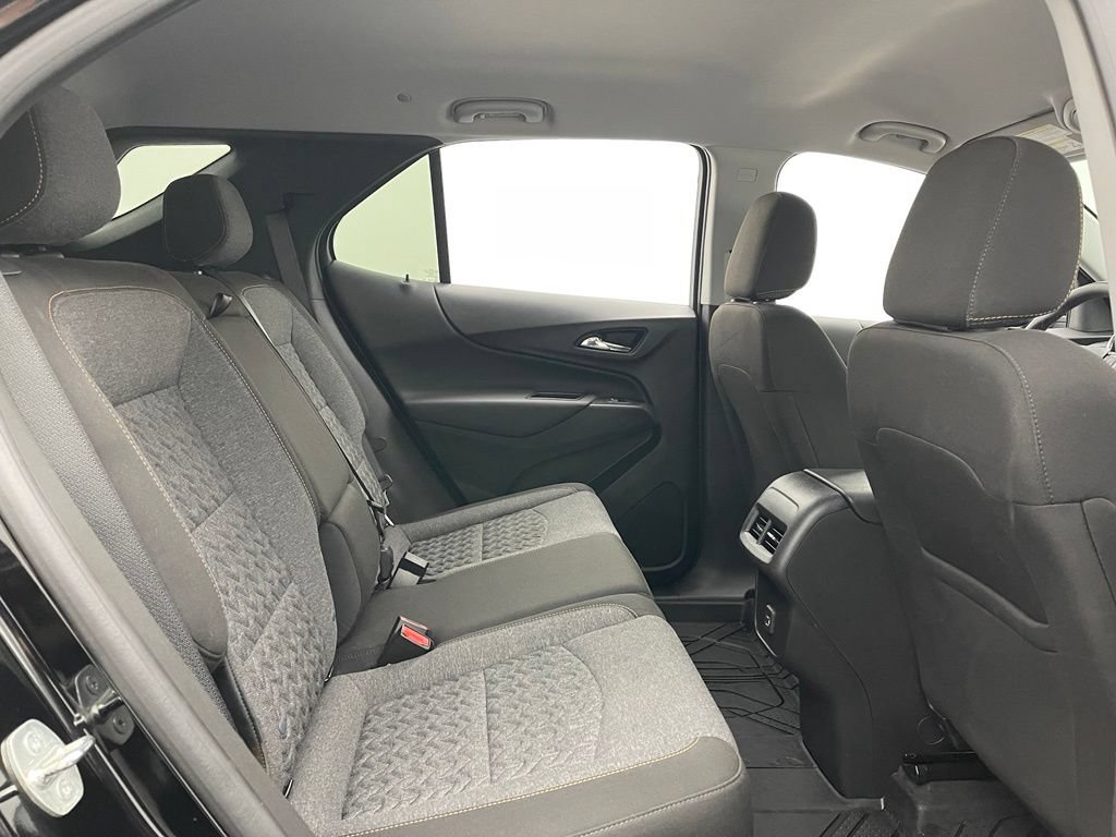 Used 2024 Chevrolet Equinox LT w/ LPO, Floor Liner Package FWD image 33
