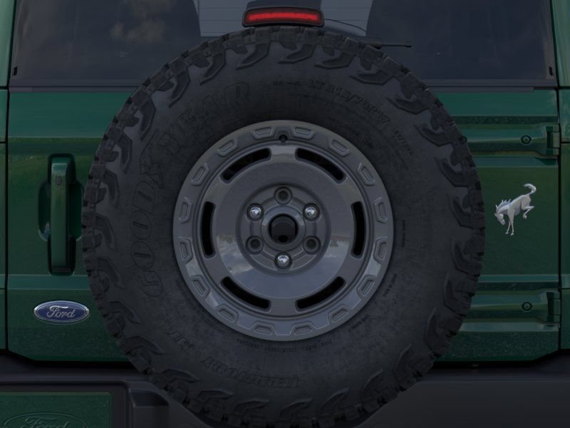 New 2025 Ford Bronco Outer Banks w/ Sasquatch Package AWD/4WD image 28