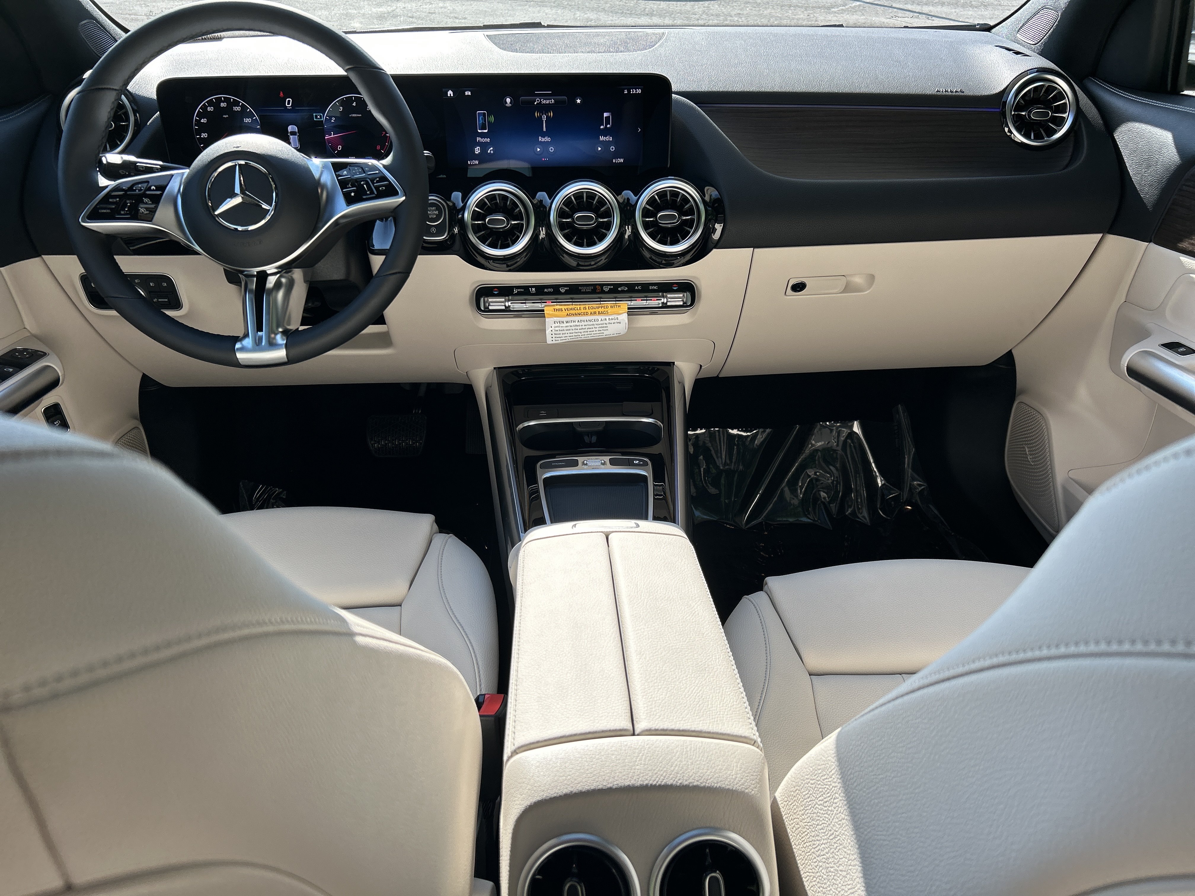 New 2026 Mercedes-Benz GLA 250 image 21