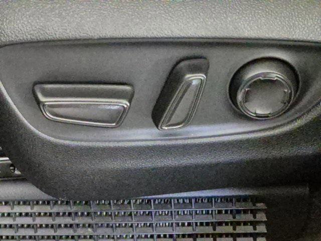 Certified 2023 Toyota Sienna XLE image 15