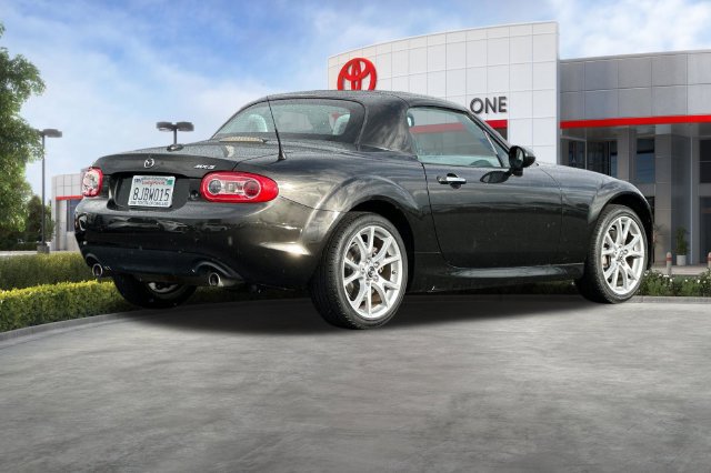Used 2013 MAZDA MX-5 Miata Grand Touring w/ Premium Pkg RWD image 4
