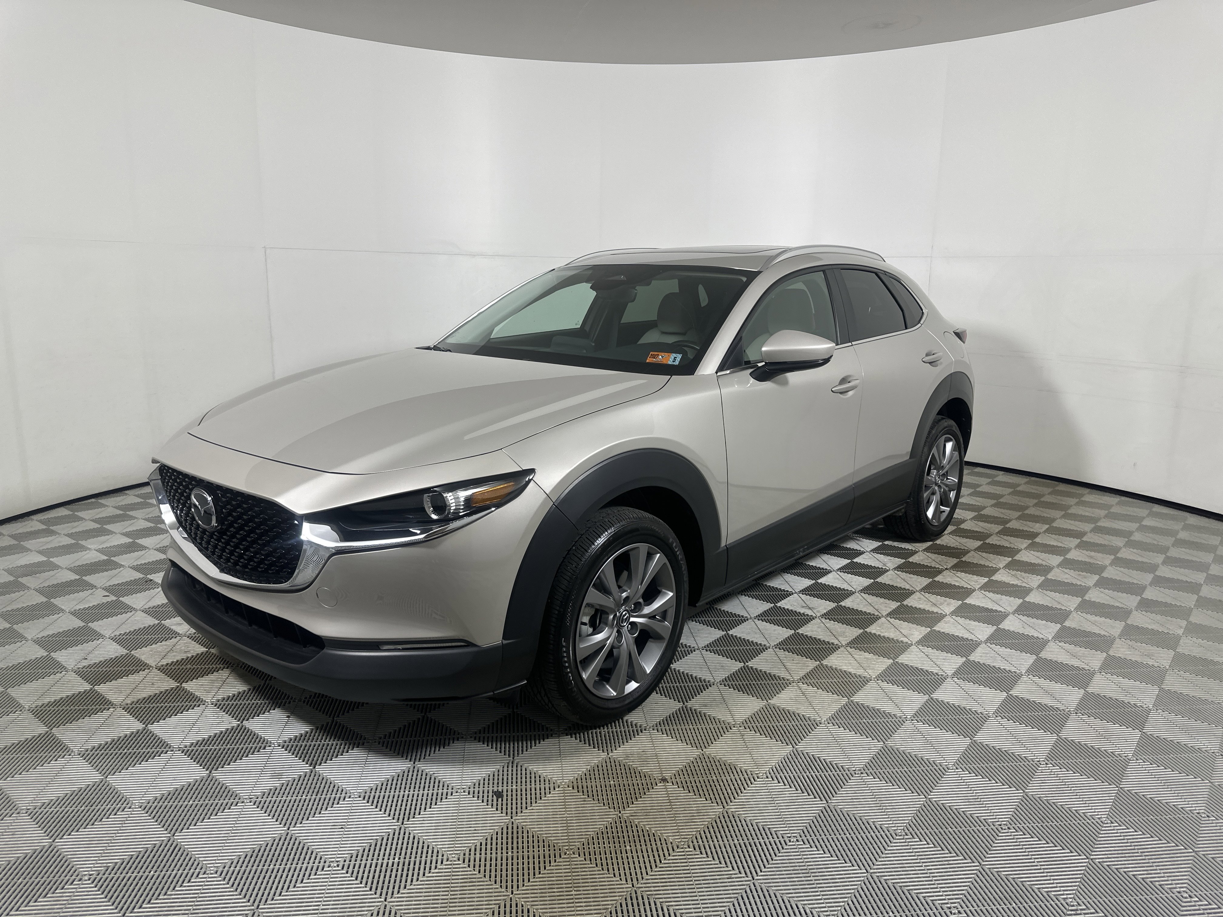 Used 2024 MAZDA CX-30 AWD 2.5 S w/ Preferred Package image 3