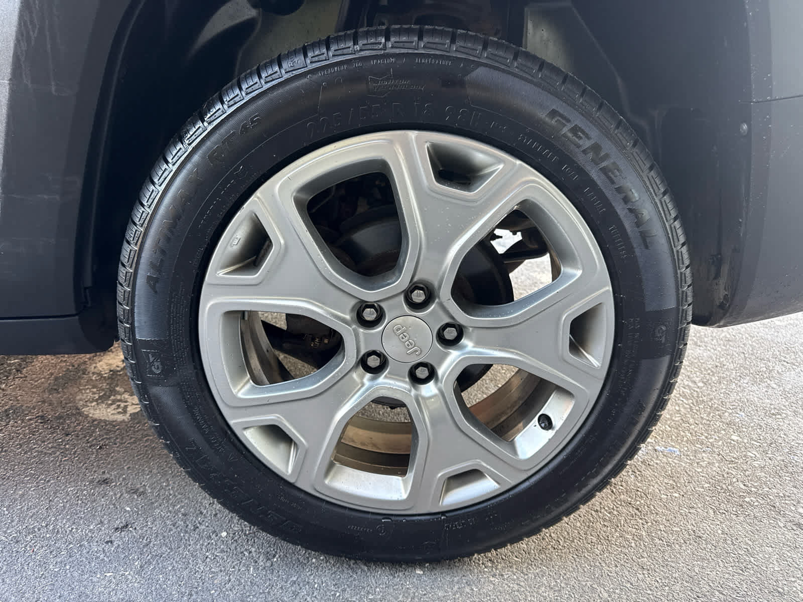 Used 2020 Jeep Renegade Limited w/ UConnect 8.4 Nav Group AWD/4WD image 13