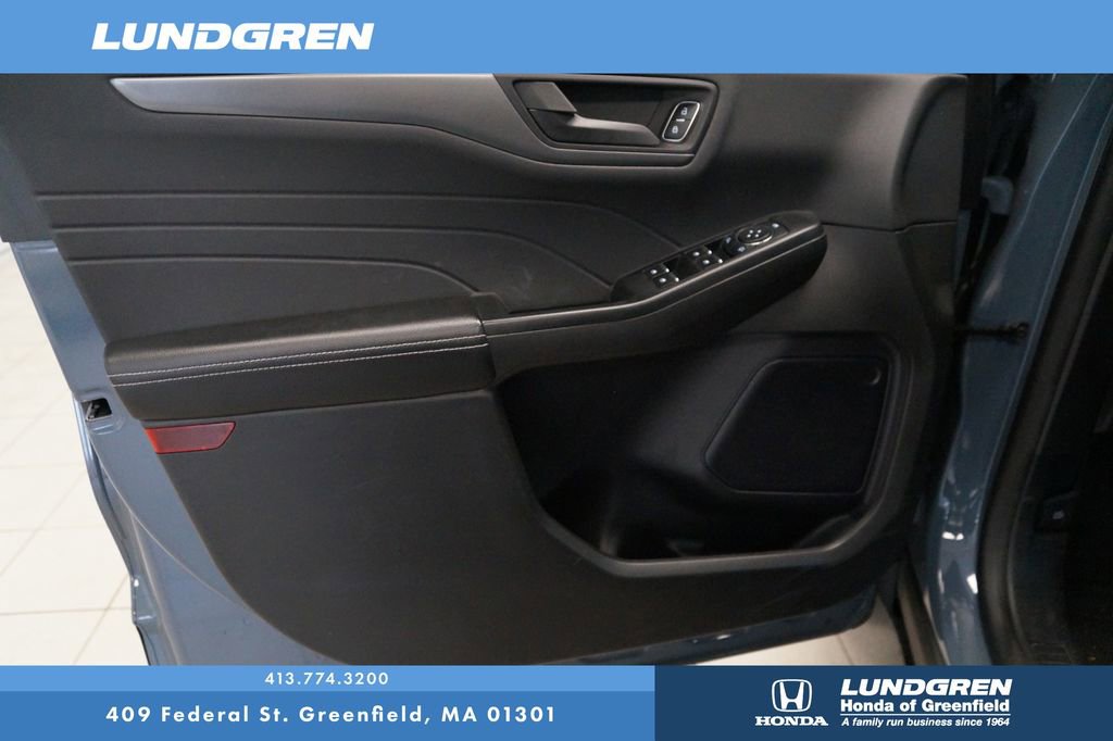 Used 2024 Ford Escape Active image 14