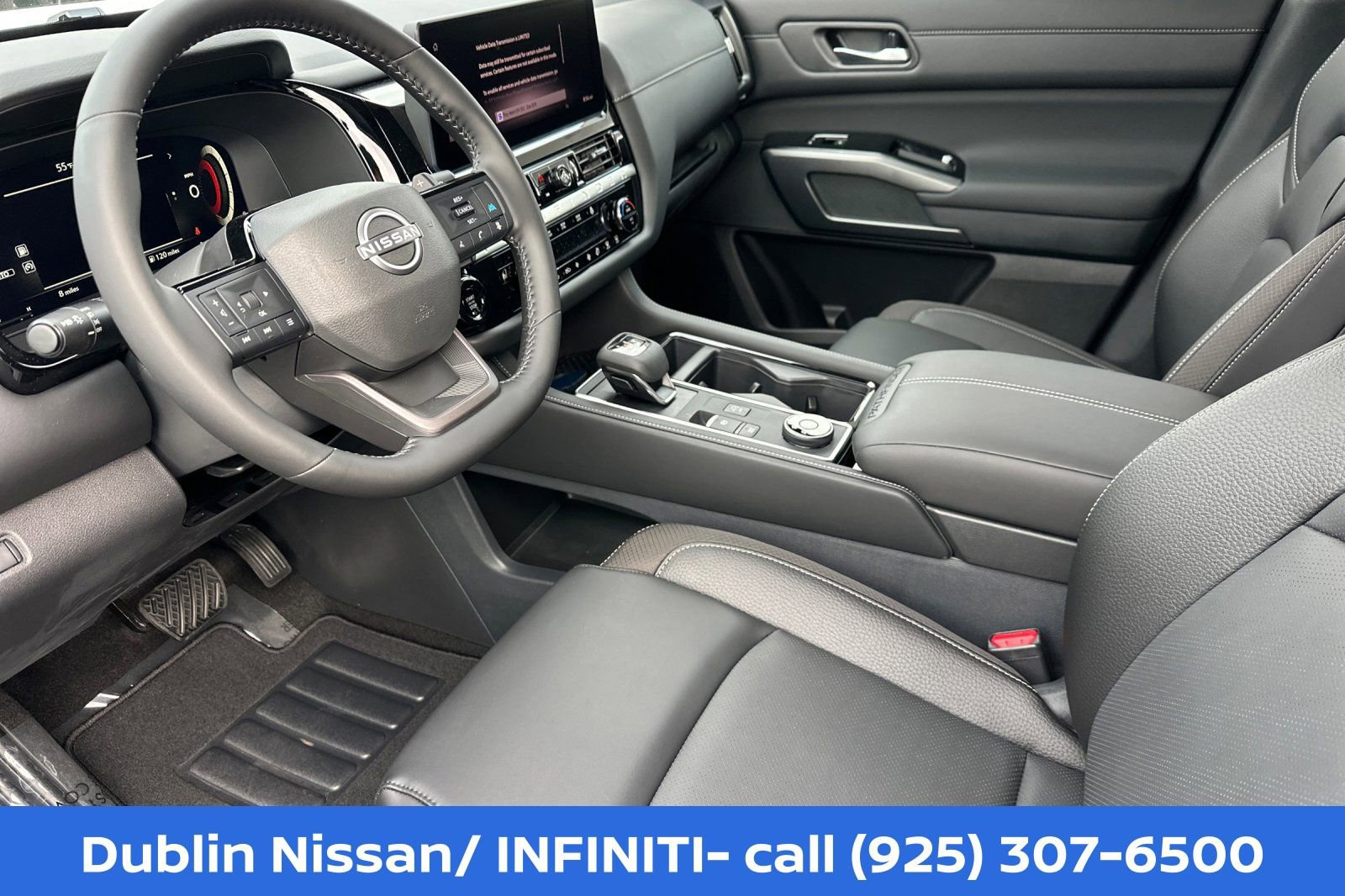New 2026 Nissan Pathfinder SL w/ SL Premium Package AWD/4WD image 10
