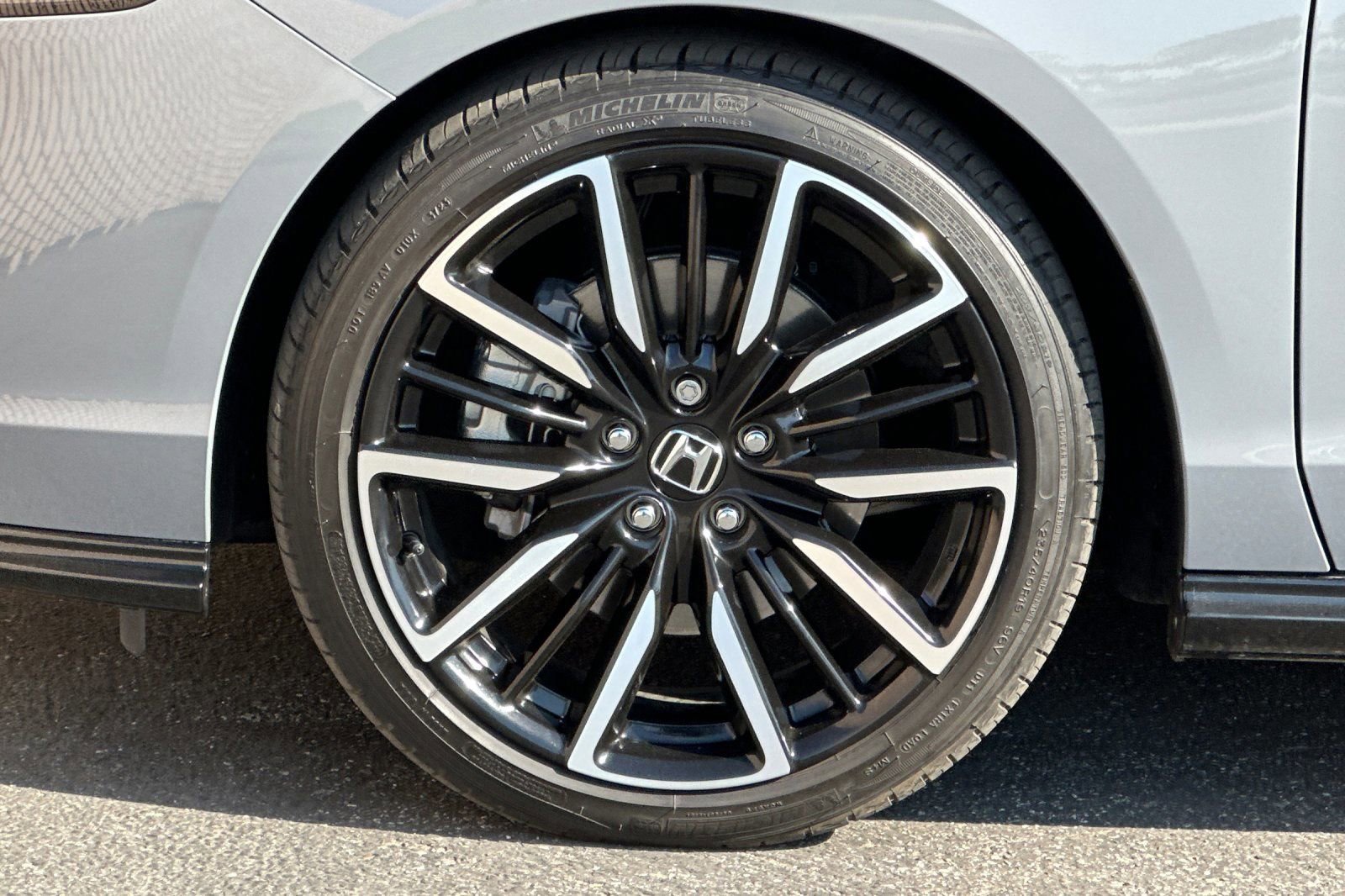 Used 2024 Honda Accord Touring image 26