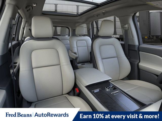 New 2026 Lincoln Aviator AWD image 11