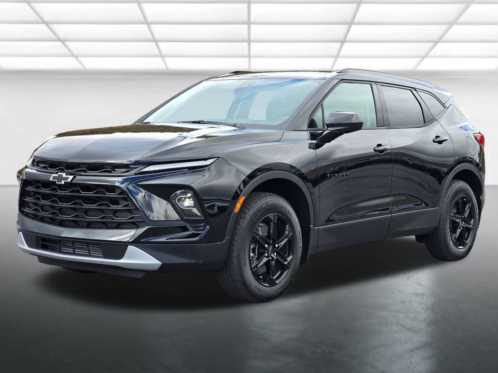 New 2025 Chevrolet Blazer LT w/ Convenience Package image 2