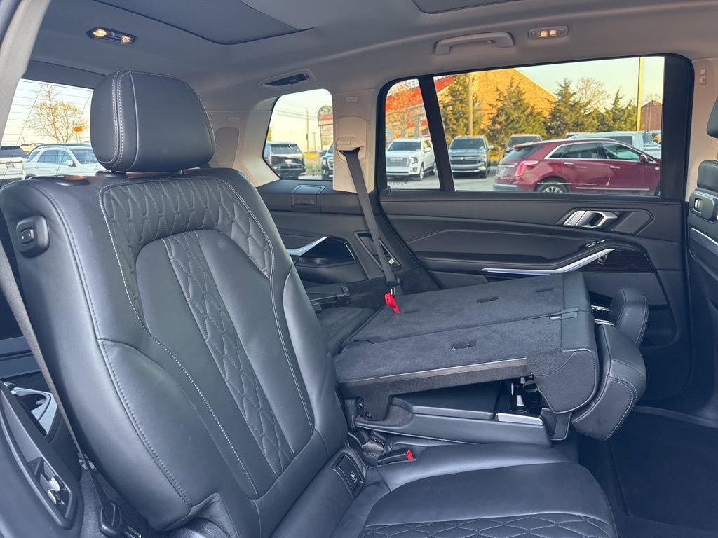 Used 2025 BMW X7 xDrive40i image 29