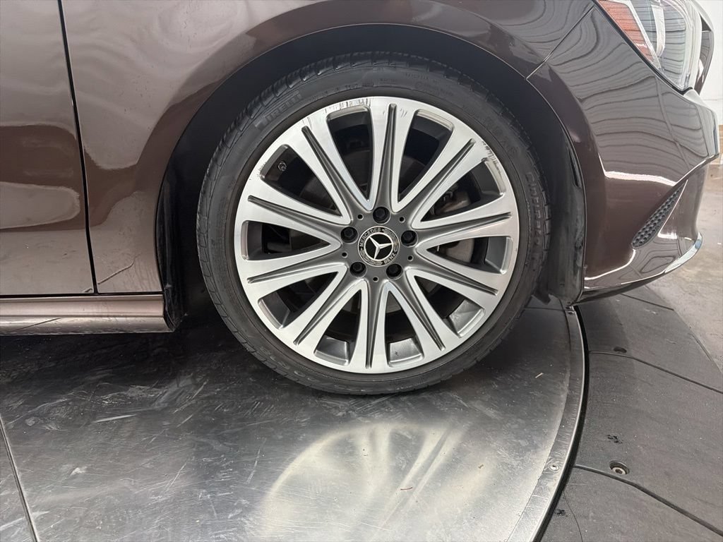 Used 2018 Mercedes-Benz CLA 250 image 9