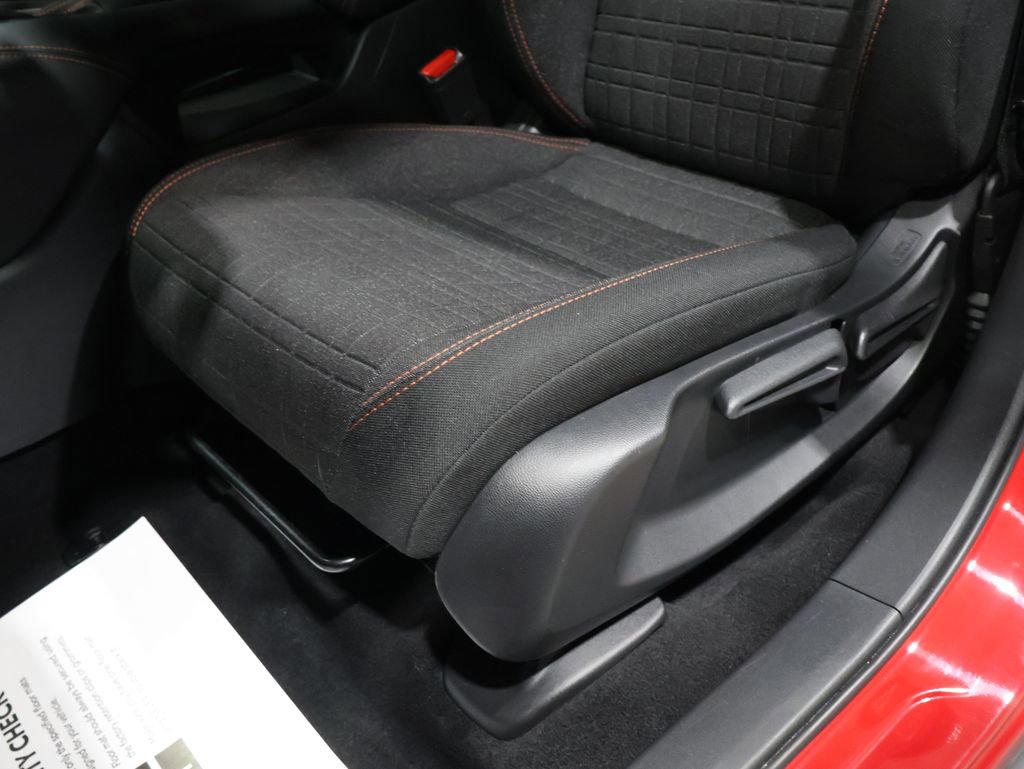 Used 2025 Honda HR-V Sport image 12