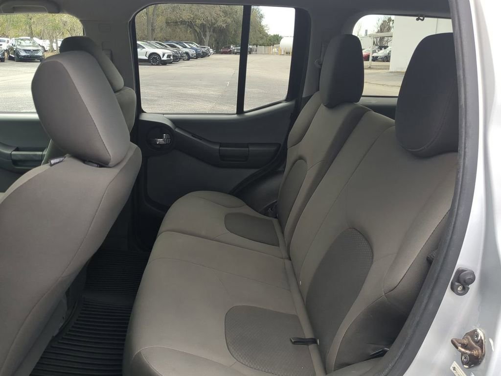 Used 2013 Nissan Xterra S w/ Value Package image 13