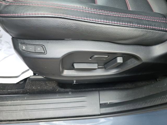 Used 2025 MAZDA CX-5 Carbon Edition image 36