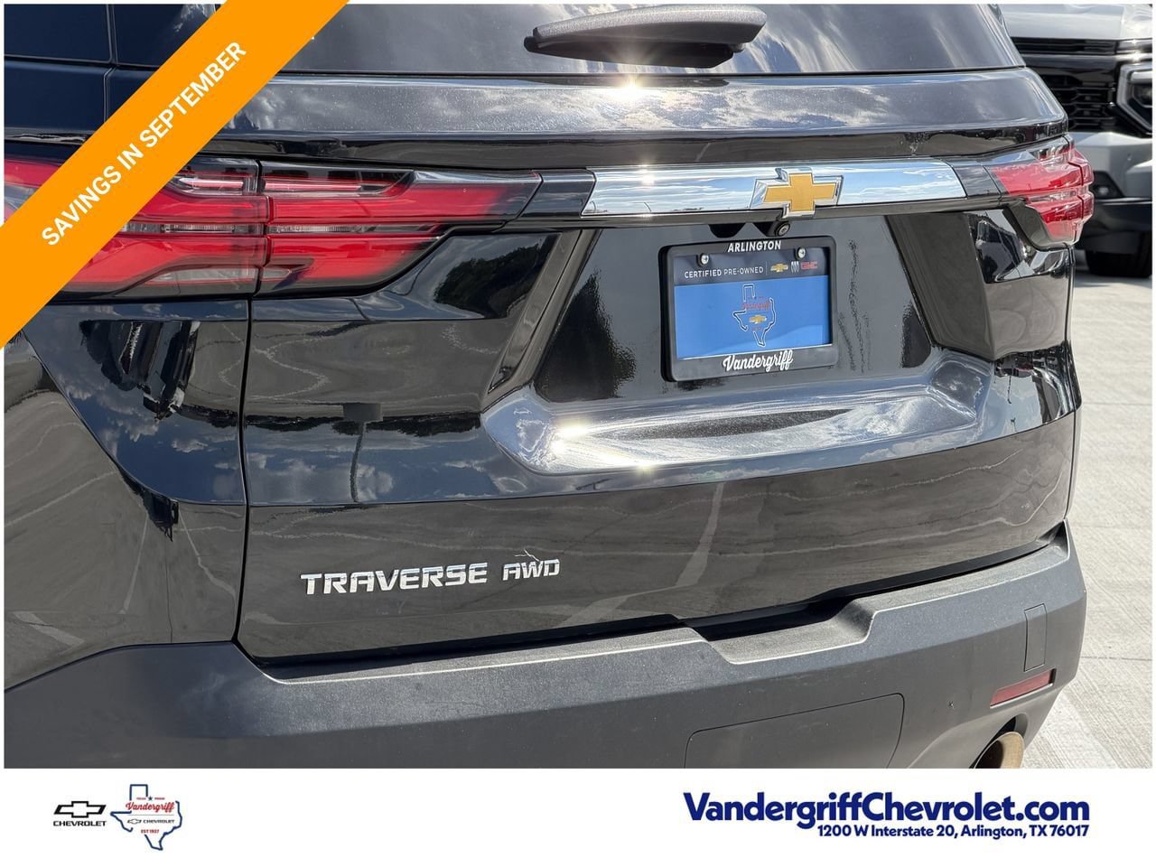 Used 2023 Chevrolet Traverse LS AWD/4WD image 7