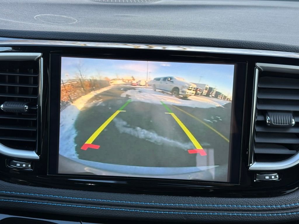 Used 2021 Chrysler Pacifica Touring-L image 20