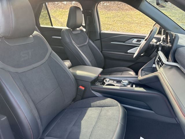 New 2026 Ford Explorer ST w/ Sun And Sound Package AWD/4WD image 13