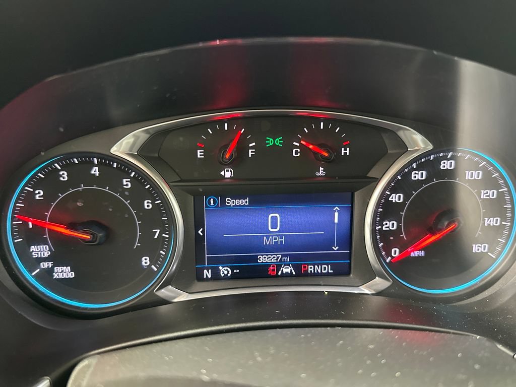 Used 2020 Chevrolet Equinox LT w/ Driver Convenience Package AWD/4WD image 23