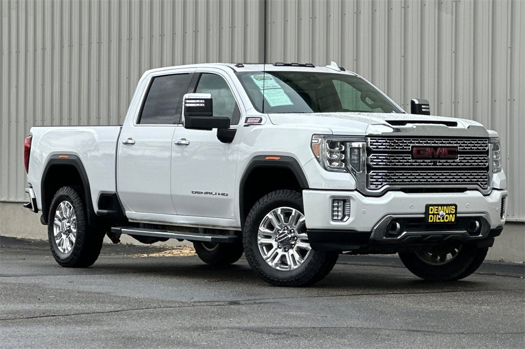 Used 2022 GMC Sierra 3500 Denali image 2
