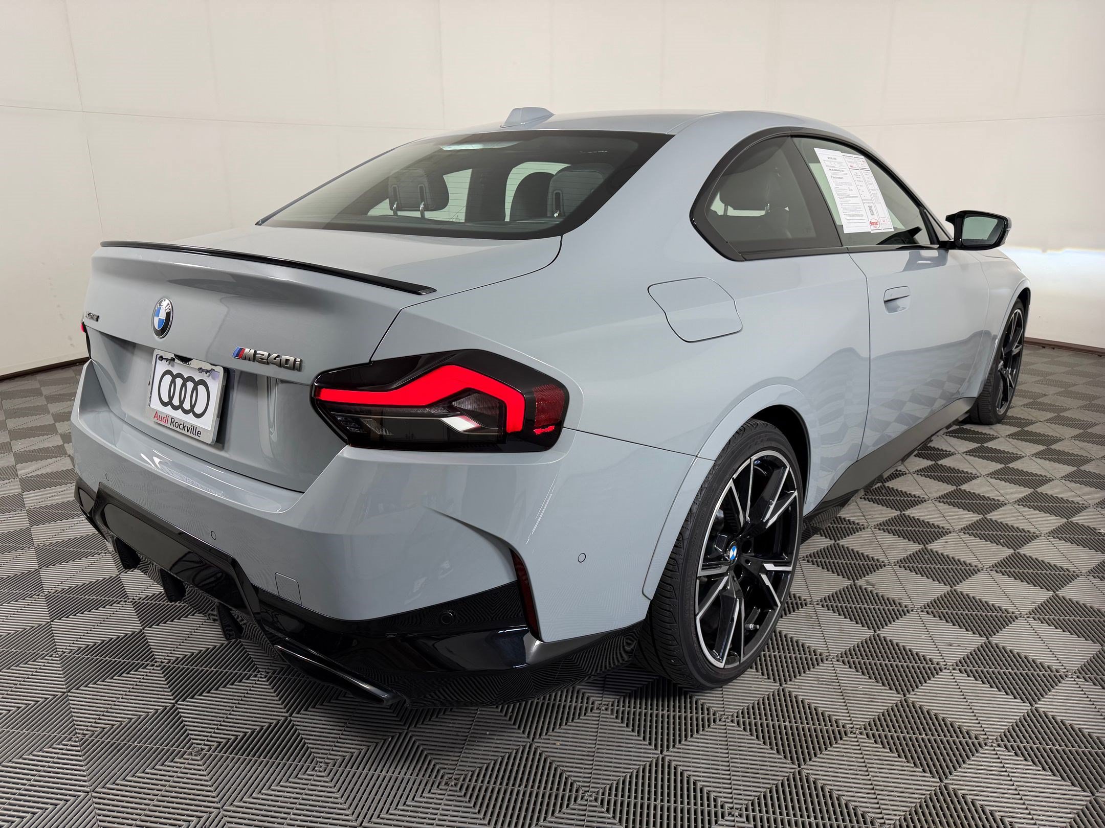 Used 2024 BMW M240i xDrive Coupe AWD/4WD image 9
