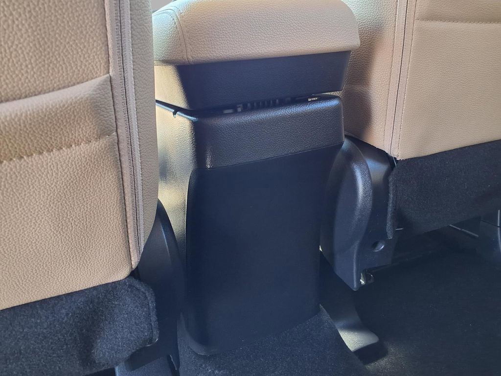 Used 2018 Mitsubishi Outlander GT image 25