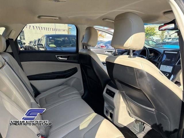 Used 2022 Ford Edge Titanium image 38