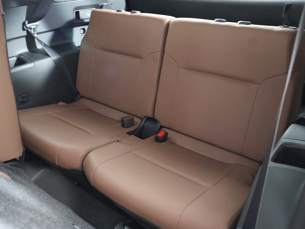New 2025 Mitsubishi Outlander SEL image 35