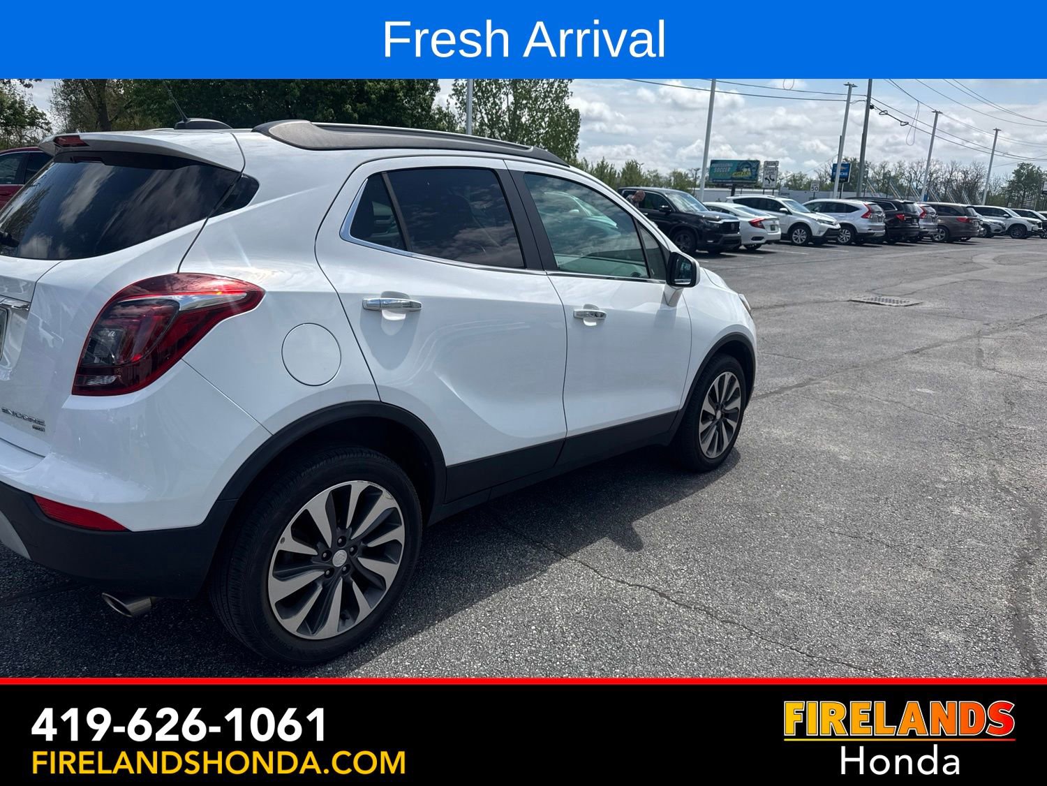 Used 2022 Buick Encore Preferred w/ Safety Package AWD/4WD image 7