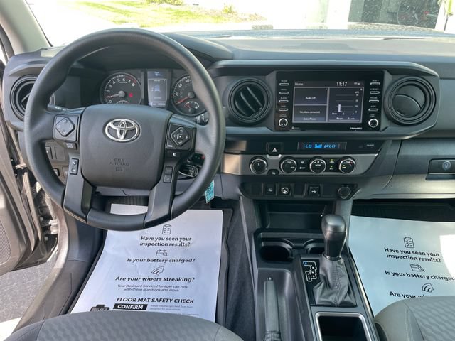 Used 2022 Toyota Tacoma SR AWD/4WD image 15
