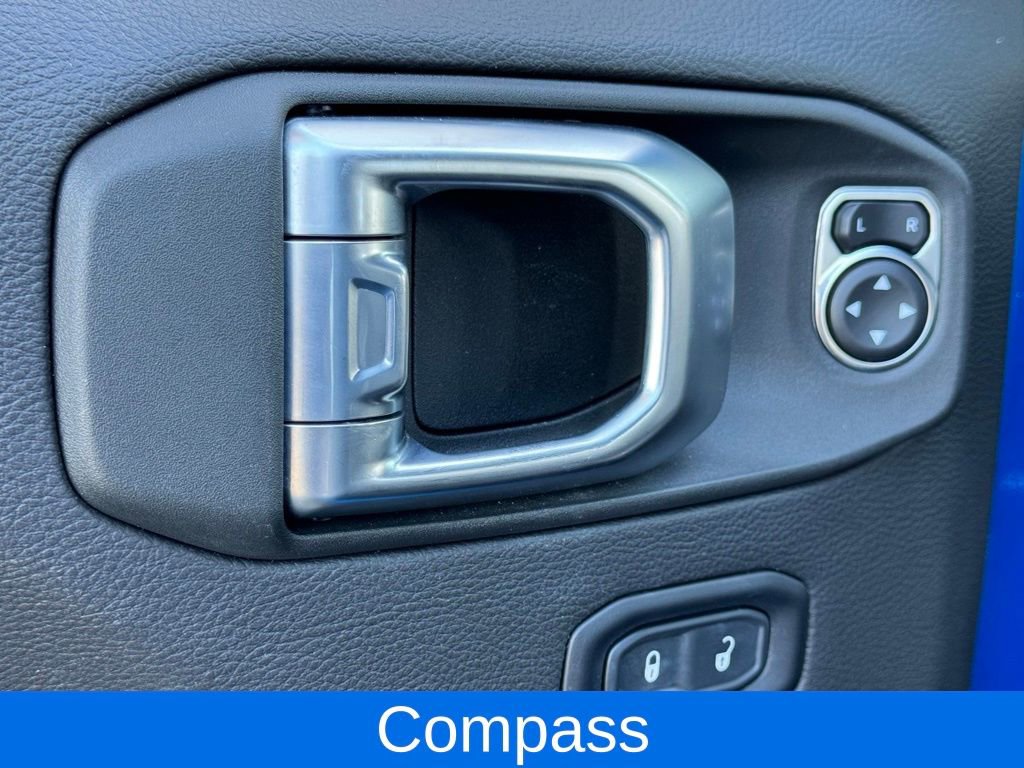 Used 2021 Jeep Wrangler Unlimited Sahara w/ Cold Weather Group image 13