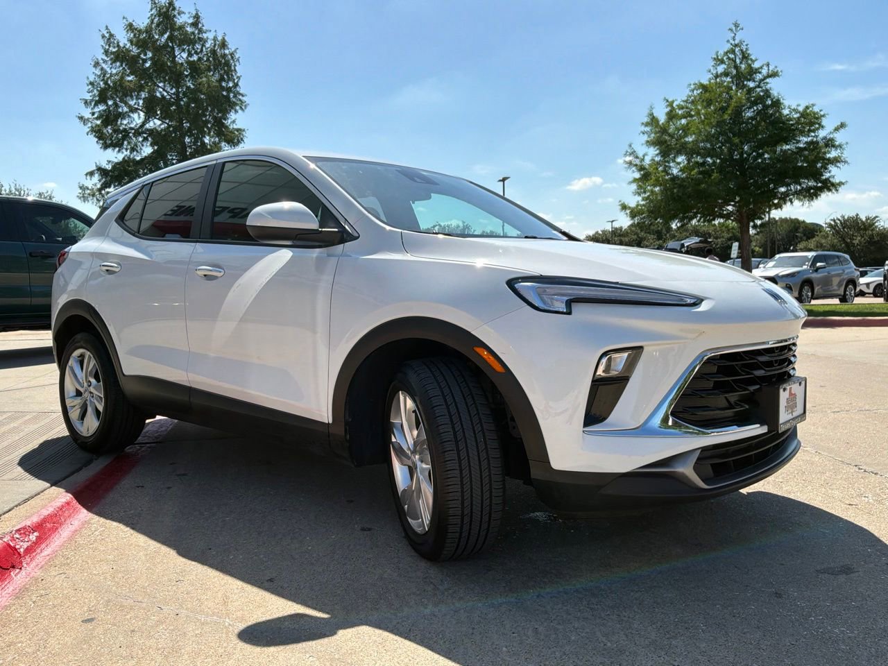 Used 2025 Buick Encore GX Preferred FWD image 4