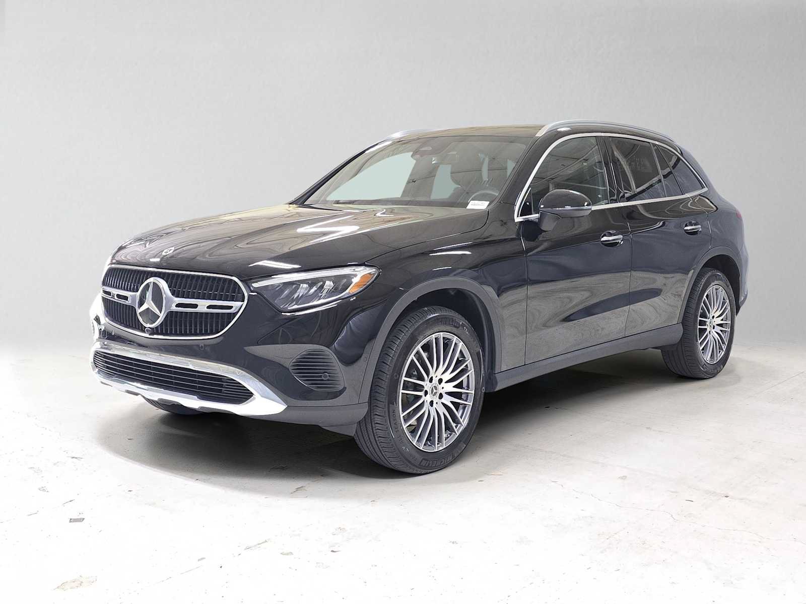 Used 2026 Mercedes-Benz GLC 300 4MATIC image 8