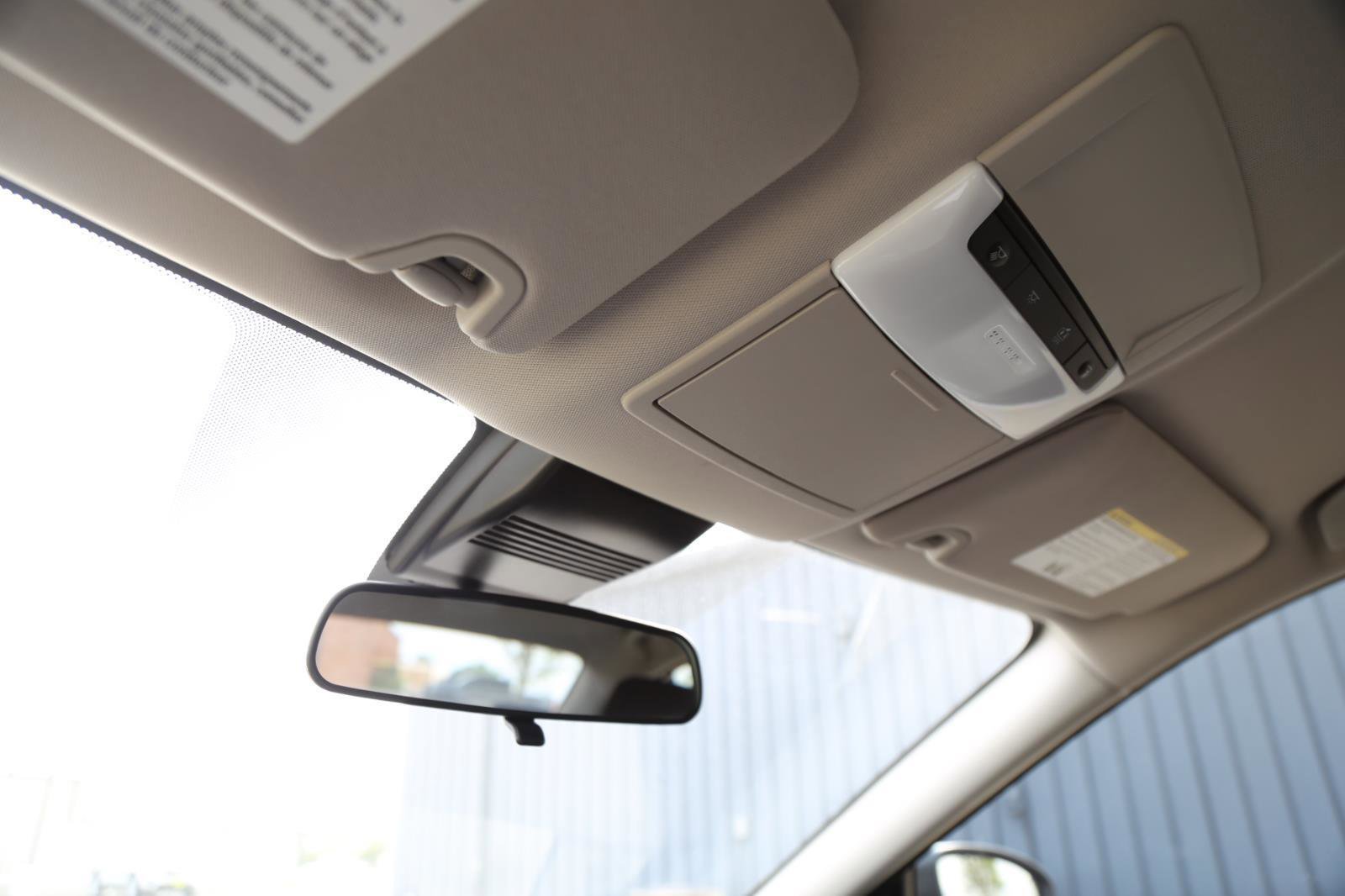 Used 2025 Nissan Altima 2.5 S FWD image 18