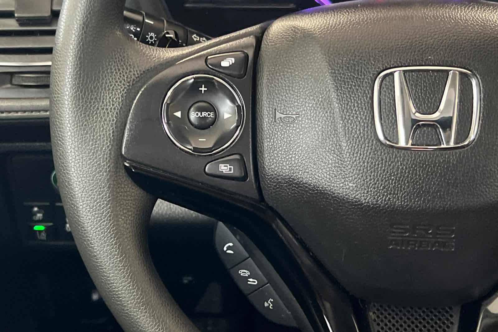 Used 2022 Honda HR-V EX image 25