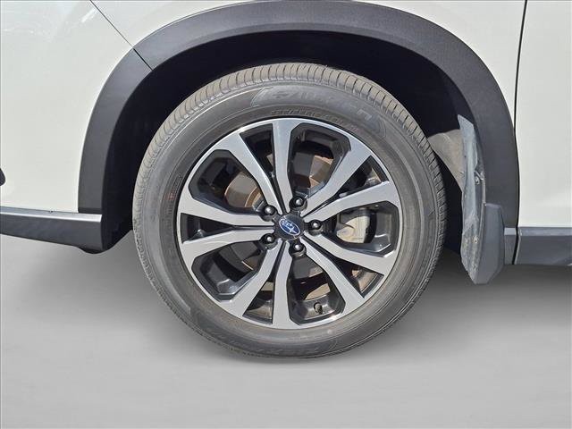 Used 2023 Subaru Forester Limited AWD/4WD image 13