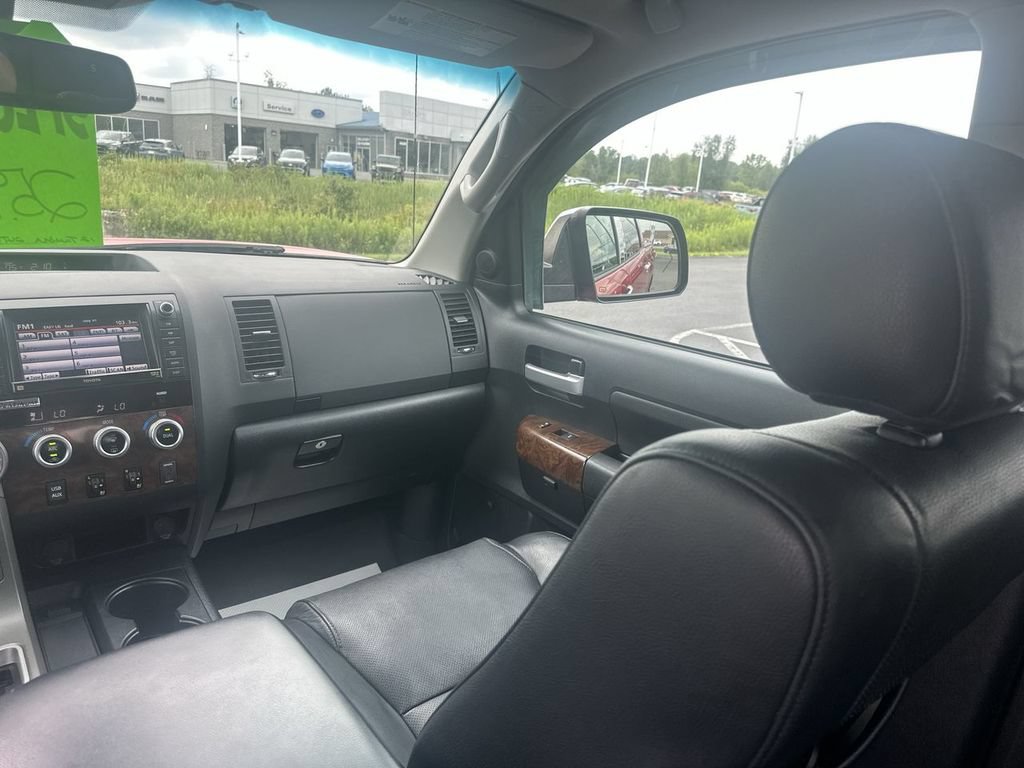 Used 2012 Toyota Tundra Limited w/ Platinum Pkg AWD/4WD image 11