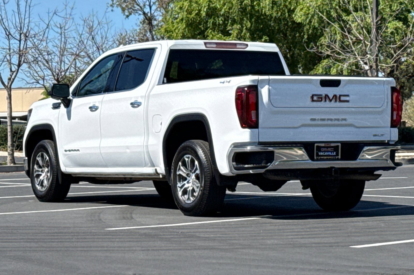 Used 2025 GMC Sierra 1500 SLT image 7