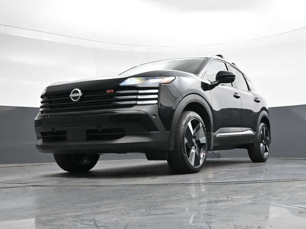 New 2026 Nissan Kicks SR FWD image 35