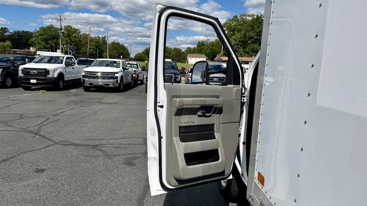Used 2019 Ford E-350 and Econoline 350 Super Duty w/ Power Windows & Locks Group RWD image 19