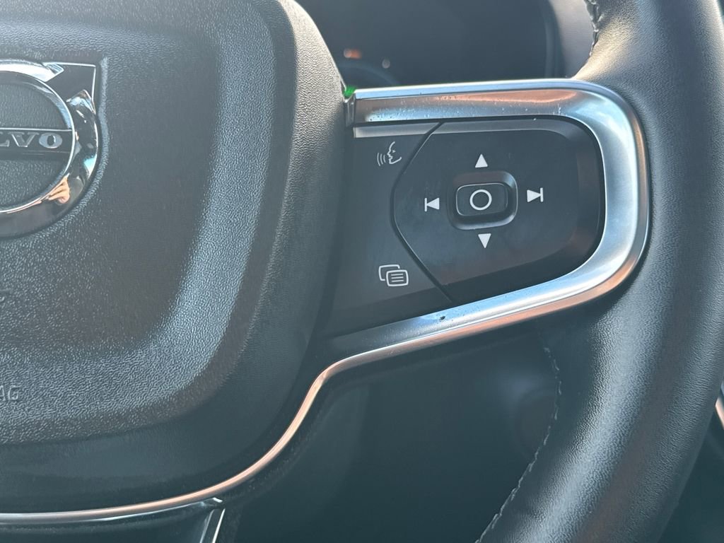 Used 2023 Volvo C40 P8 Recharge Ultimate w/ Protection Package Premier image 21
