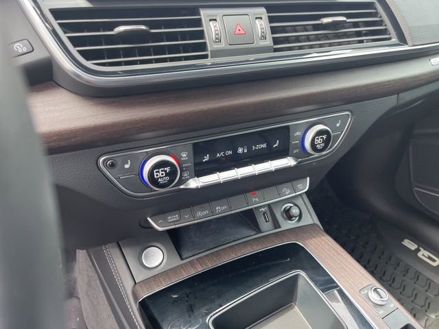 Used 2023 Audi Q5 2.0T Premium Plus w/ Premium Plus Package image 22