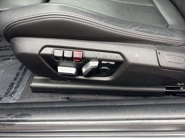 Used 2018 BMW 230i xDrive Coupe AWD/4WD image 6