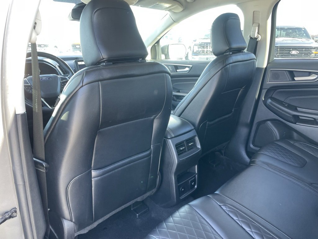 Used 2023 Ford Edge Titanium image 56