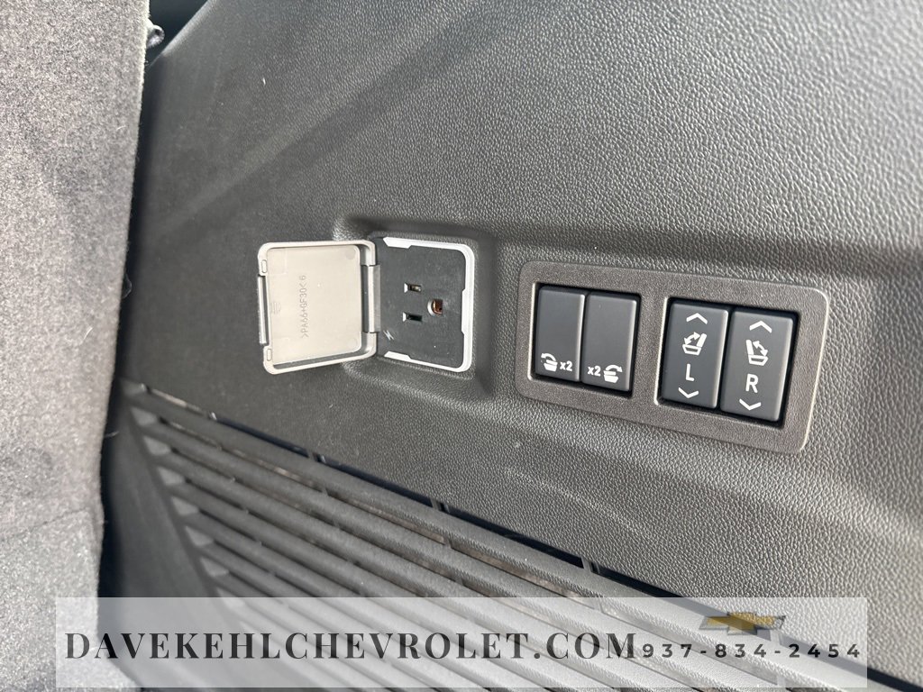 Used 2024 Chevrolet Tahoe RST w/ Luxury Package image 40