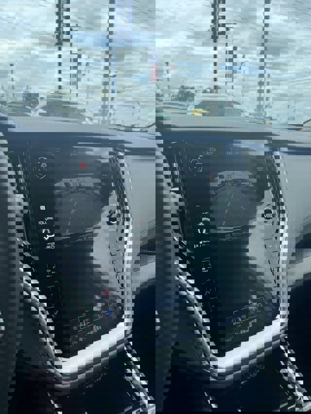 New 2025 Subaru Legacy Premium image 18