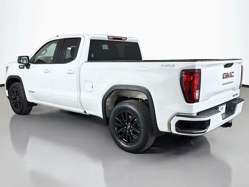 Used 2025 GMC Sierra 1500 Elevation AWD/4WD image 9