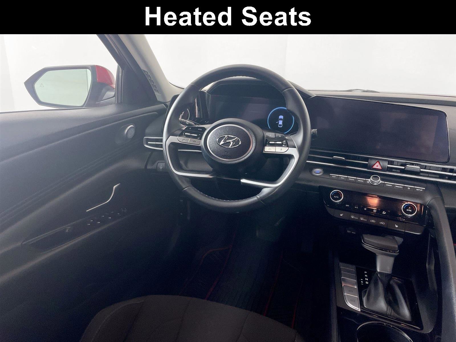 Used 2023 Hyundai Elantra SEL w/ Convenience Package FWD image 2